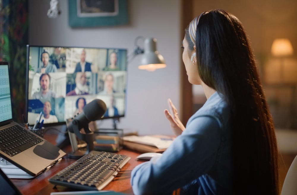 The New Normal: Should All Businesses Offer Hybrid Working?